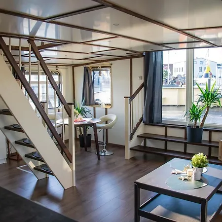 Island-dreams Hausboot Cecilie Apartman Schleswig