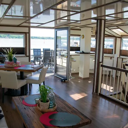 Island-dreams Hausboot Cecilie Apartman