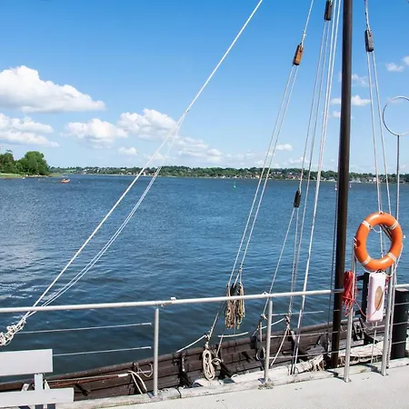 Island-dreams Hausboot Cecilie Lägenhet