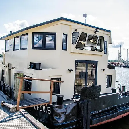 Island-dreams Hausboot Cecilie Apartman