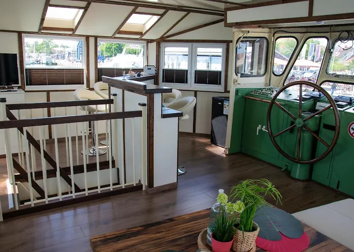 Island-dreams Hausboot Cecilie * Schleswig